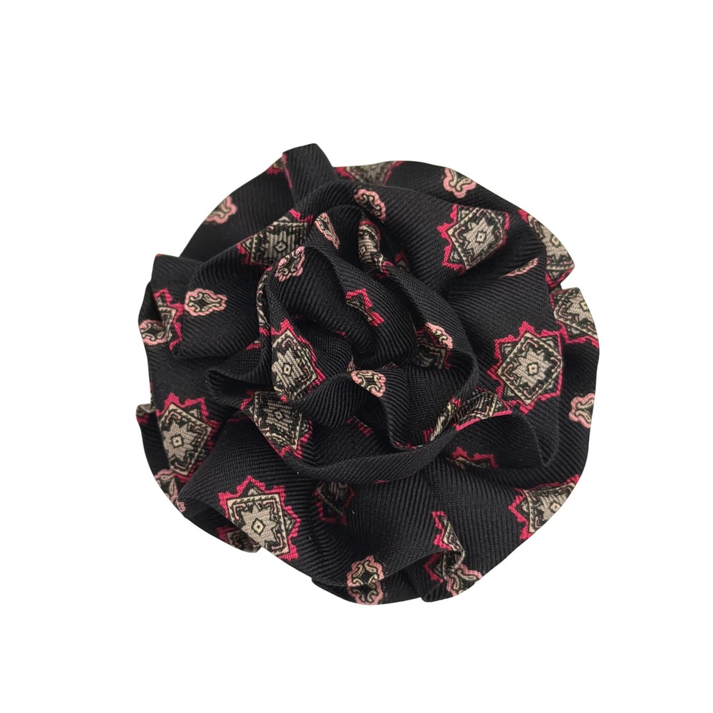 Vintage Van Horn Silk Flower Brooch Dark Academia Grandmacore Preppy Victorian